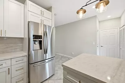 8464 Lagos De Campo Boulevard, Tamarac, FL 33321 - Photo 8