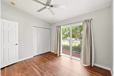 8464 Lagos De Campo Boulevard, Tamarac, FL 33321 - Photo 20