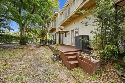8464 Lagos De Campo Boulevard, Tamarac, FL 33321 - Photo 40