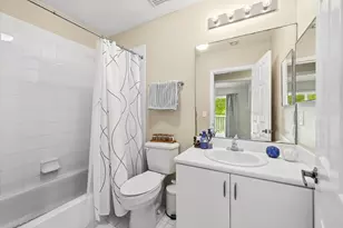 8464 Lagos De Campo Blvd, Tamarac, FL 33321 - Photo 26