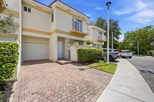 8464 Lagos De Campo Blvd, Tamarac, FL 33321 - Photo 44