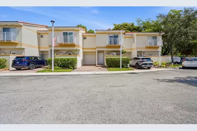 8464 Lagos De Campo Boulevard, Tamarac, FL 33321 - Photo 42