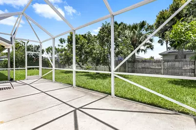 106 Venetian Lane, Royal Palm Beach, FL 33411 - Photo 16