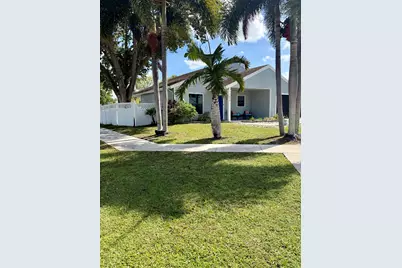 7856 Blackwood Lane, Lake Worth, FL 33467 - Photo 2
