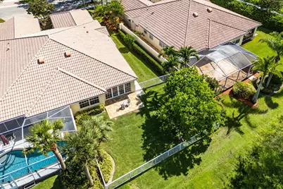 8413 Cozumel Lane, Wellington, FL 33414 - Photo 28