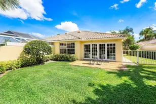 8413 Cozumel Ln, Wellington, FL 33414 - Photo 22