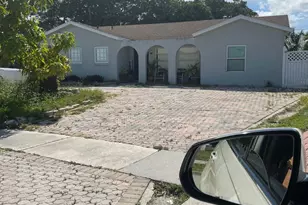22035 SW 58th Ave SW, Boca Raton, FL 33428 - Photo 2
