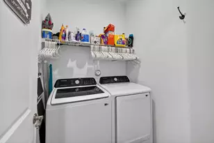 6607 Pointe of Woods Dr, West Palm Beach, FL 33415 - Photo 18