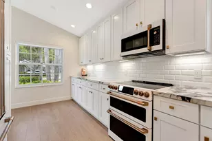 28 Admirals Ct, Palm Beach Gardens, FL 33418 - Photo 26