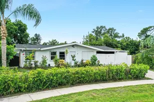120 Banyan Dr, Port Saint Lucie, FL 34952 - Photo 2
