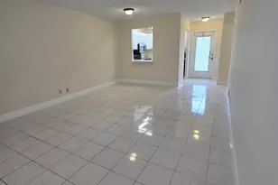 550 SE 2nd Ave, Deerfield Beach, FL 33441 - Photo 2