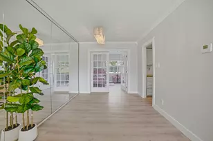 8106 NW 101st Ave, Tamarac, FL 33321 - Photo 14