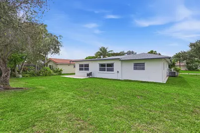 8106 NW 101st Avenue, Tamarac, FL 33321 - Photo 30