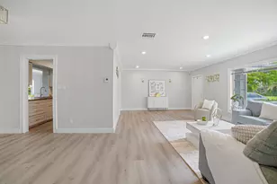 8106 NW 101st Ave, Tamarac, FL 33321 - Photo 12
