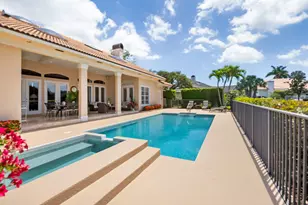 83 Sandbourne Ln, Palm Beach Gardens, FL 33418 - Photo 10
