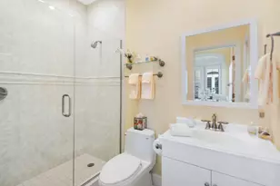 83 Sandbourne Ln, Palm Beach Gardens, FL 33418 - Photo 52