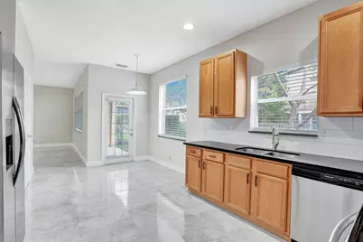 12645 NW 8th Court, Coral Springs, FL 33071 - Photo 10