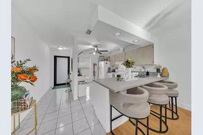 1023 Banks Road #201, Margate, FL 33063 - Photo 2