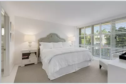 227 Australian Avenue #1e, Palm Beach, FL 33480 - Photo 6