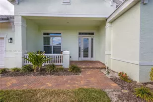 6555 Barbados Ct, Vero Beach, FL 32967 - Photo 2