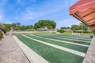 8900 Warwick Dr, Boca Raton, FL 33433 - Photo 42