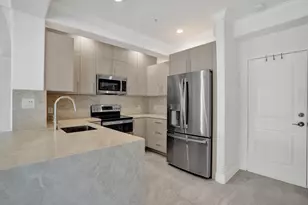 804 NE 7th St, Fort Lauderdale, FL 33304 - Photo 12