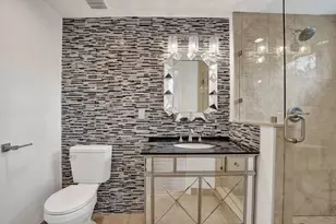 804 NE 7th St, Fort Lauderdale, FL 33304 - Photo 36