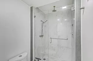 5280 N Ocean Dr, Riviera Beach, FL 33404 - Photo 68