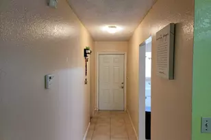 606 NW 179th St, Miami Gardens, FL 33169 - Photo 10