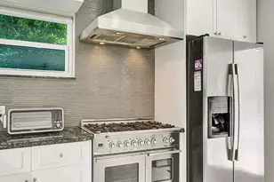 1760 Bel Air Ave, Lauderdale by the Sea, FL 33062 - Photo 2