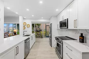 3050 NE 47th Ct, Fort Lauderdale, FL 33308 - Photo 14