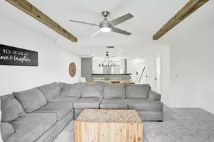147 SW 3rd St, Pompano Beach, FL 33060 - Photo 10