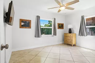 604 Piedmont Rd, West Palm Beach, FL 33405 - Photo 20