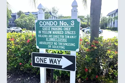 3050 Holiday Springs Boulevard #111, Margate, FL 33063 - Photo 2