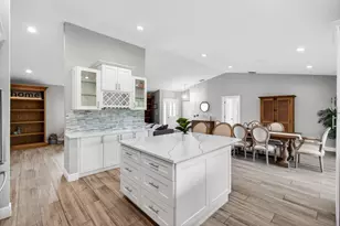 17773 Maplewood Dr, Boca Raton, FL 33487 - Photo 18