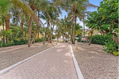 1391 S Ocean Boulevard S #906, Pompano Beach, FL 33062 - Photo 16