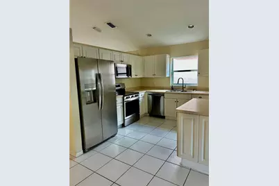 3694 Miramontes Circle, Wellington, FL 33414 - Photo 12