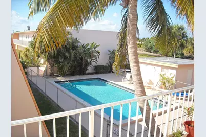 725 Hummingbird Way #210, North Palm Beach, FL 33408 - Photo 2