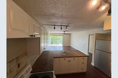 725 Hummingbird Way #210, North Palm Beach, FL 33408 - Photo 14
