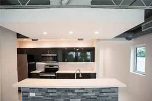 1413 NE 5th Ave, Fort Lauderdale, FL 33304 - Photo 12