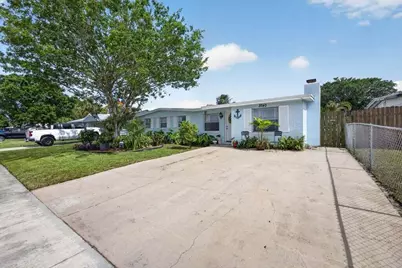 3740 Dunes Road, Palm Beach Gardens, FL 33410 - Photo 2