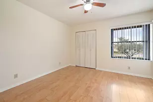 4698 Lucerne Lakes Blvd E, Lake Worth, FL 33467 - Photo 4