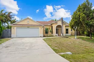 2516 SW Abelard St, Port Saint Lucie, FL 34953 - Photo 4