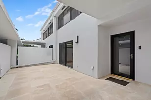 2435 Presidential Way, West Palm Beach, FL 33401 - Photo 30