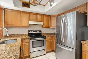 811 SE 4th Ave, Dania Beach, FL 33004 - Photo 6