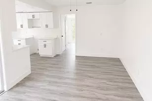 735 20th St, West Palm Beach, FL 33407 - Photo 6