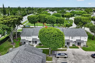 104 Shoreview Dr, Greenacres, FL 33463 - Photo 26
