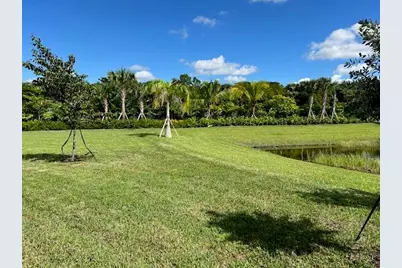 9741 Spruce Woods Drive, Boynton Beach, FL 33473 - Photo 8