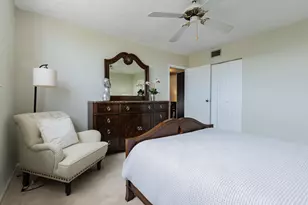 2811 Somerset Dr, Lauderdale Lakes, FL 33311 - Photo 16