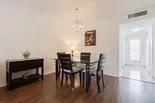 2811 Somerset Dr, Lauderdale Lakes, FL 33311 - Photo 8